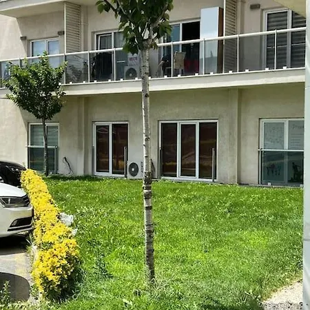 Perfect For Small Family In Апартаменты